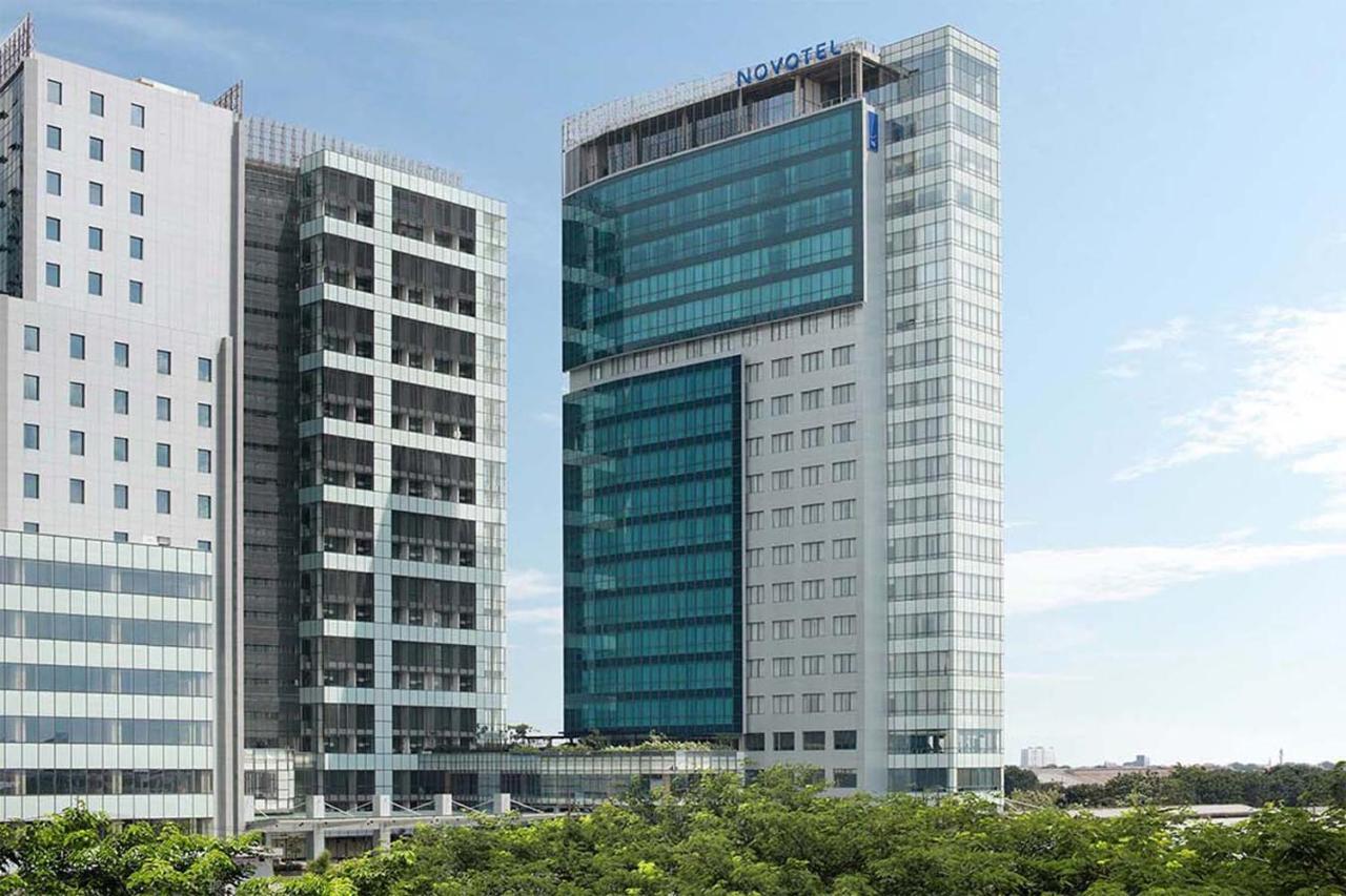 Skysuites Residence Surabaya Buitenkant foto