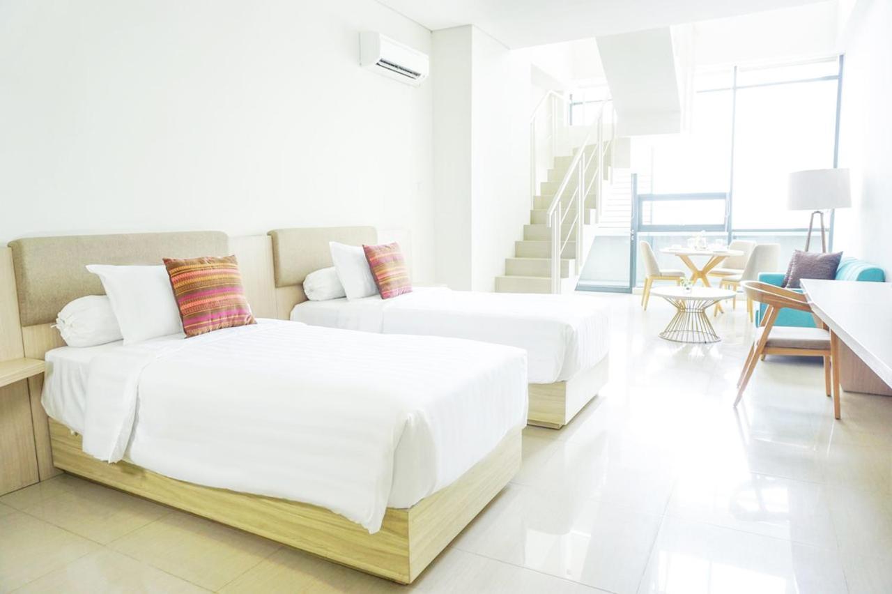 Skysuites Residence Surabaya Buitenkant foto